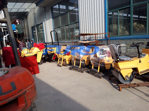 福瑞得機(jī)械座駕壓路機(jī)，手扶壓路機(jī)，小型灌縫機(jī)，井蓋切割機(jī)及時(shí)發(fā)貨